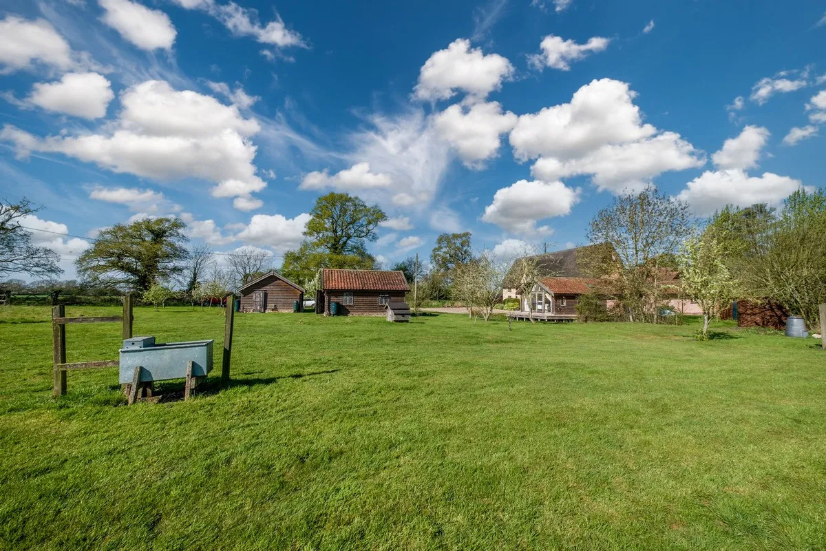The Street, Denham, IP21, photo 28