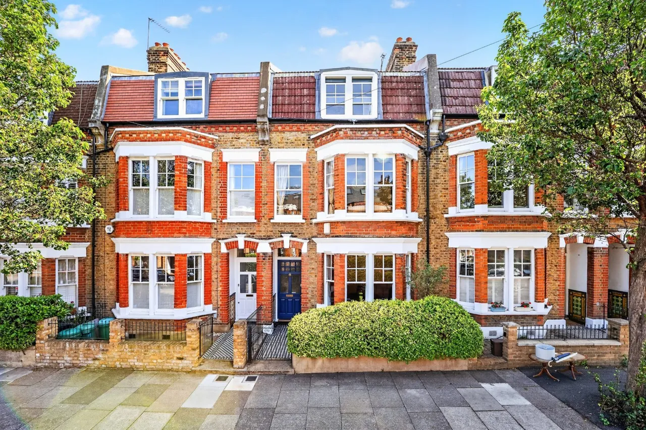 5 bed house for sale, Bangalore Street, London, SW15