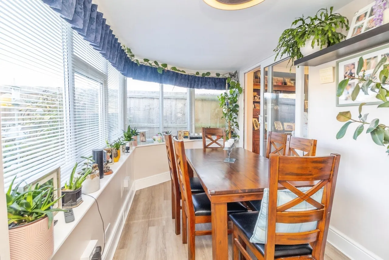 Tyrill, Stantonbury, MK14, photo 6