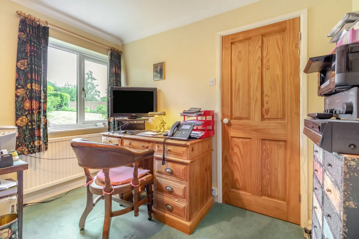 Mixbury Brackley, NN13, photo 10