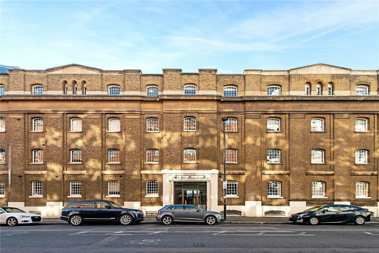 St John Street, London, EC1V, photo 3