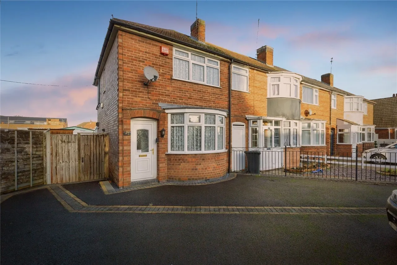 3 bed house for sale, Greenwood Road, Evington, LE5