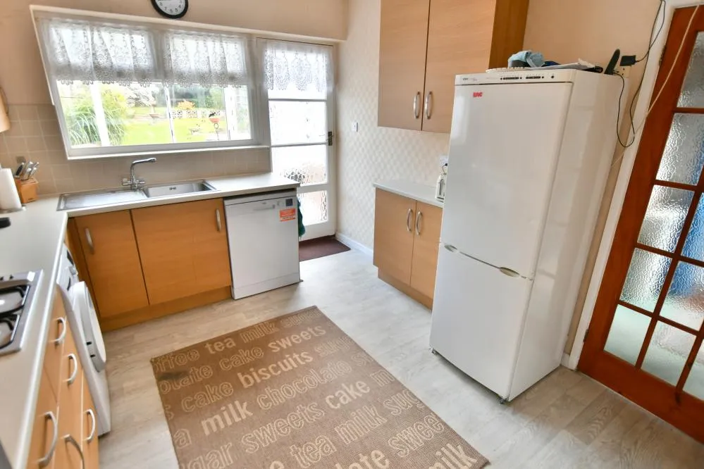 Foxcroft Drive, Colehill, BH21, photo 3