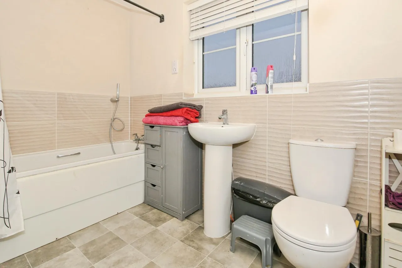 Cornflower Close, Peterborough, PE7, photo 7