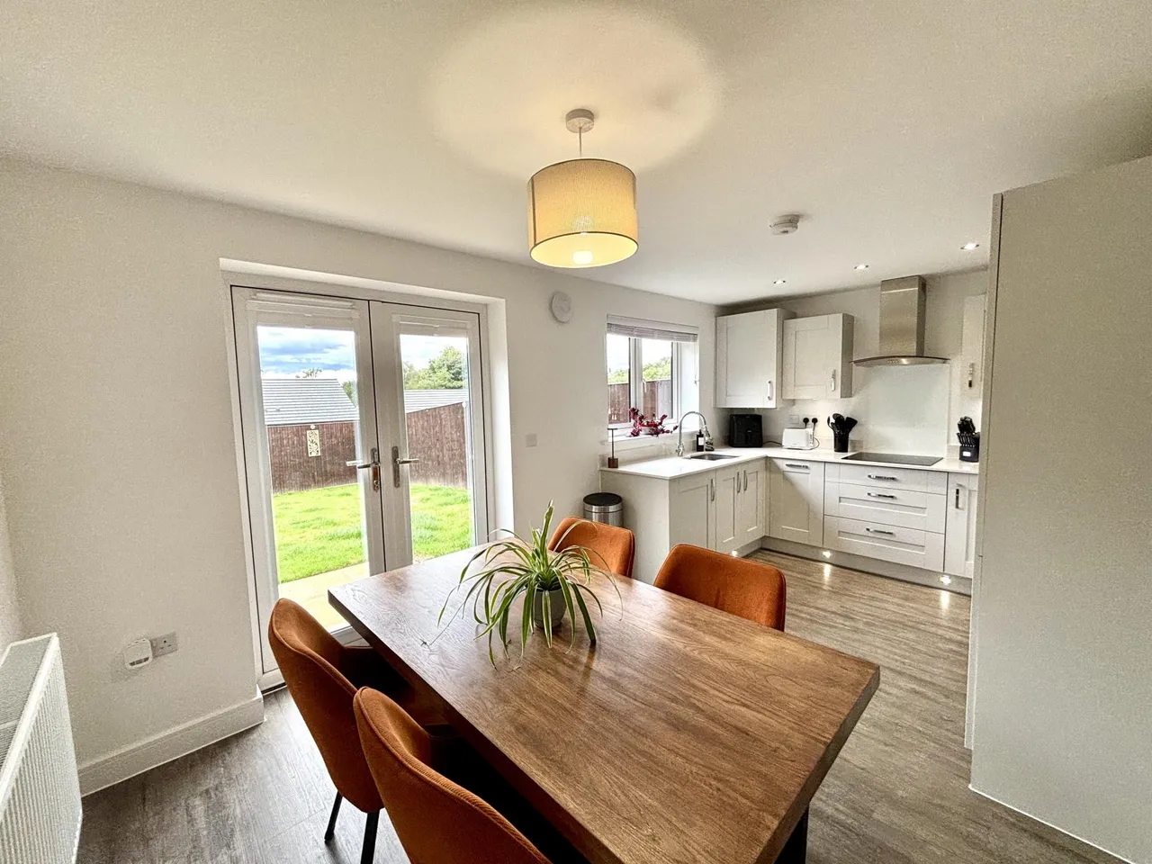 Blackthorn Lane, Leeds, LS16, photo 2