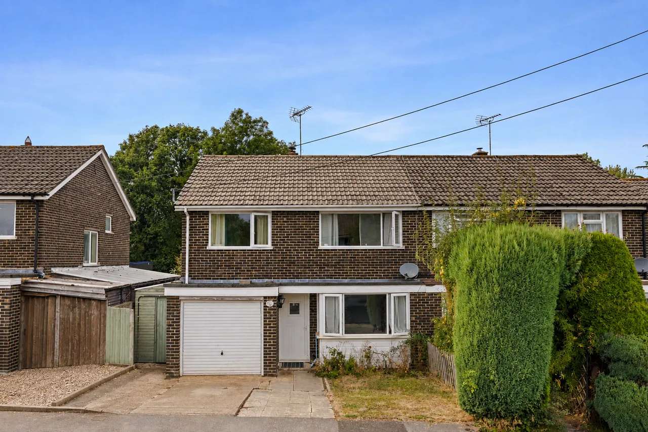 3 bed house for sale — East View Fields, Plumpton, BN7 3EF