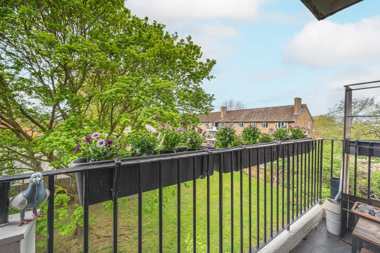17 Marie Lloyd Court, Brighton Terrace, London, photo 5