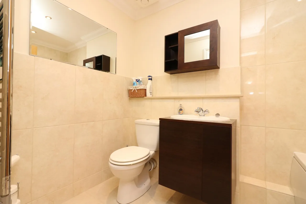 Wendover Lodge, Welwyn, Herts, AL6, photo 6
