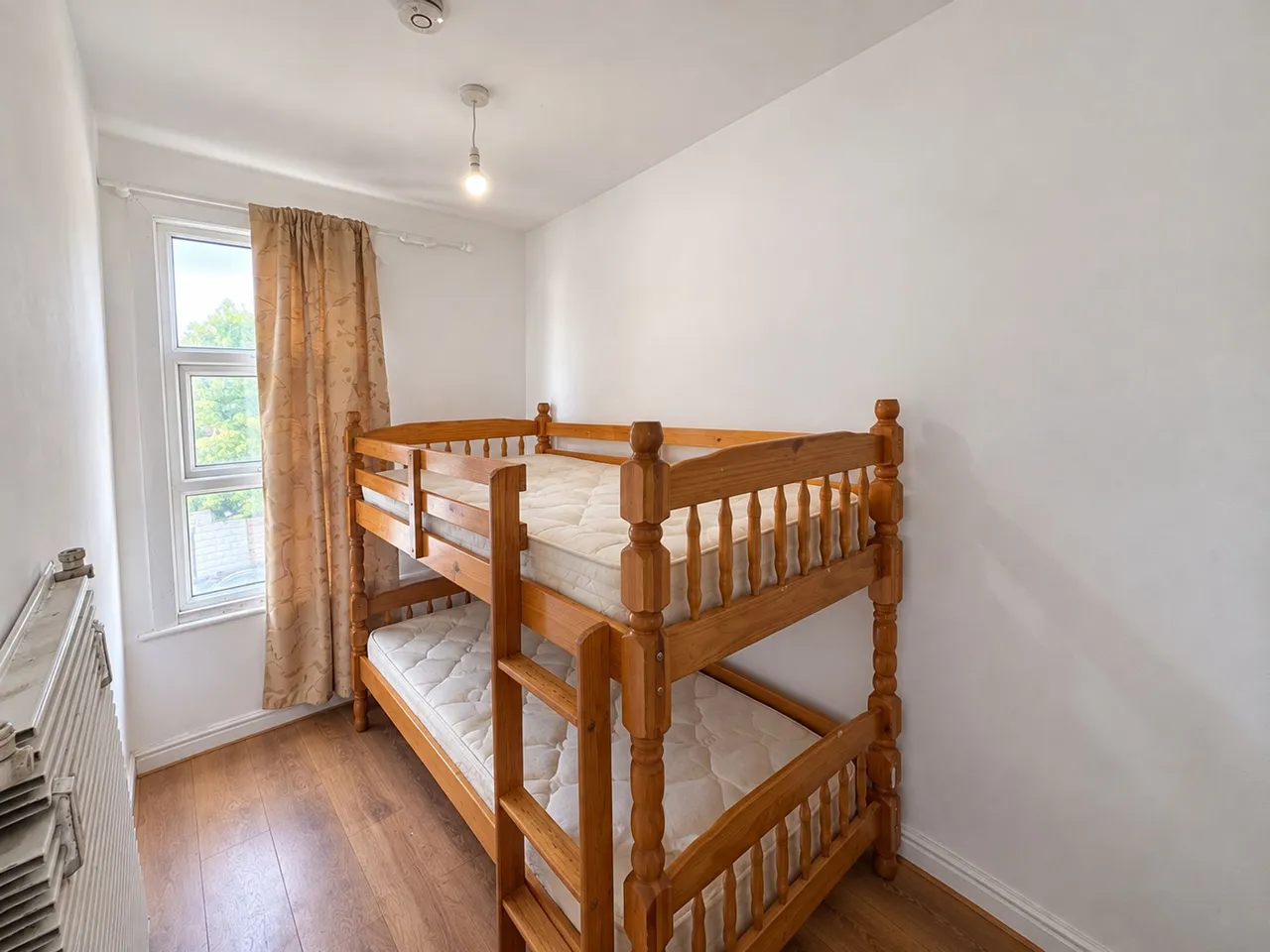 393b Dersingham Avenue, London, London, E12 6JX, photo 7