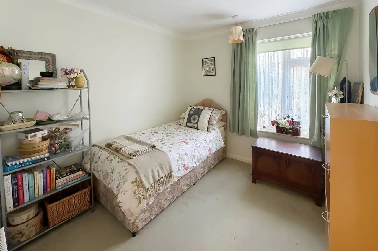 East Preston, Littlehampton, BN16, photo 11