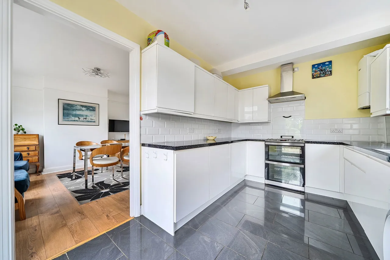 Monkton Road, Minster, photo 11