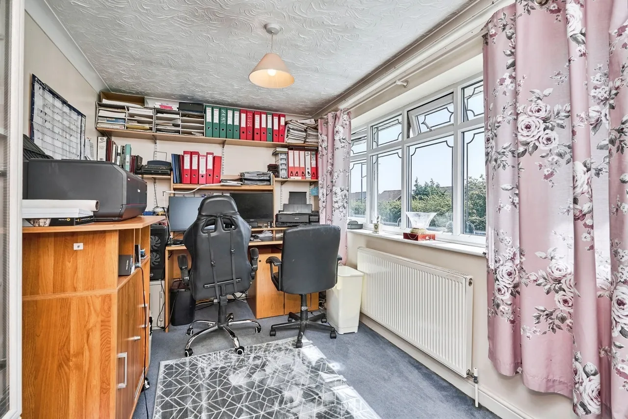 Clayhanger Lane, Walsall, WS8, photo 13