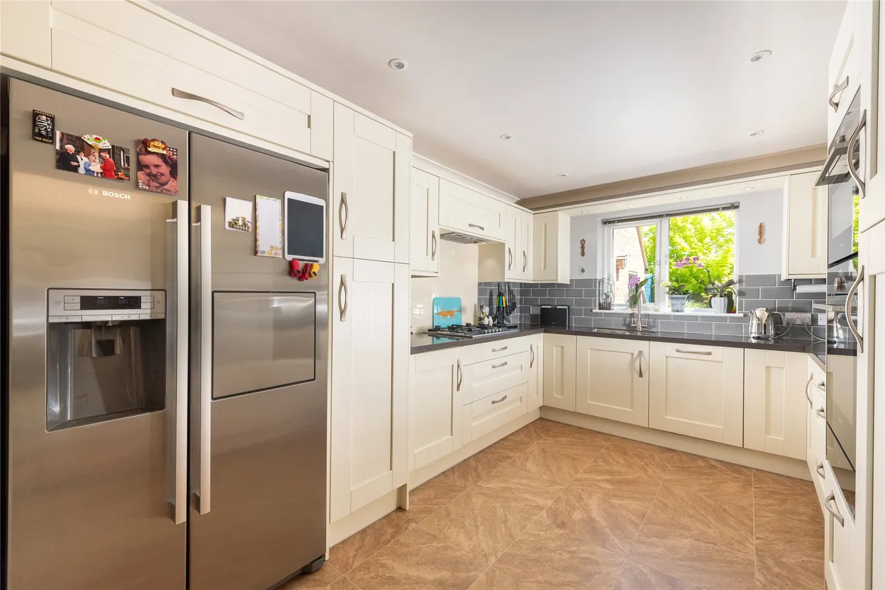London Road, Bozeat, NN29, photo 6