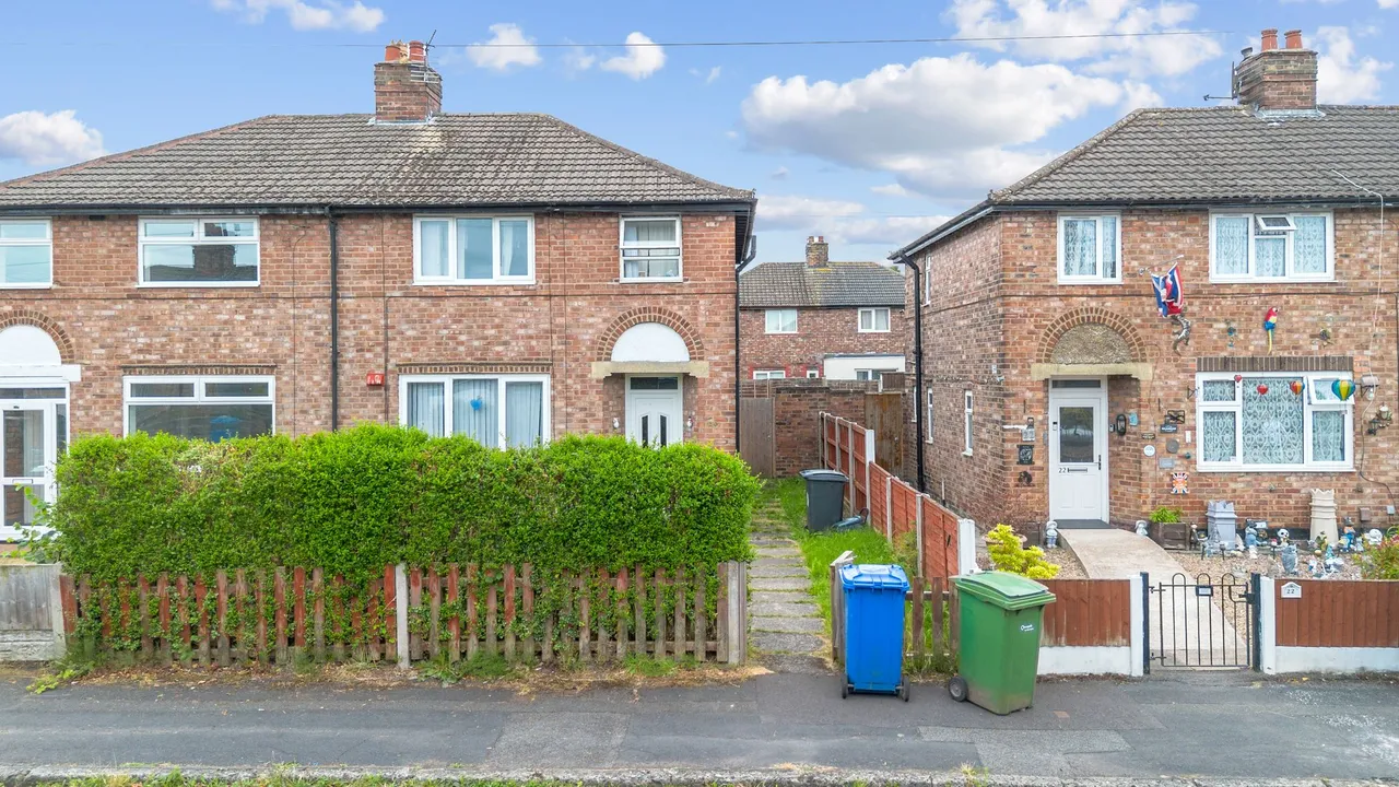 Rixton Avenue, Warrington, Warrington, WA5 0AT, photo 13