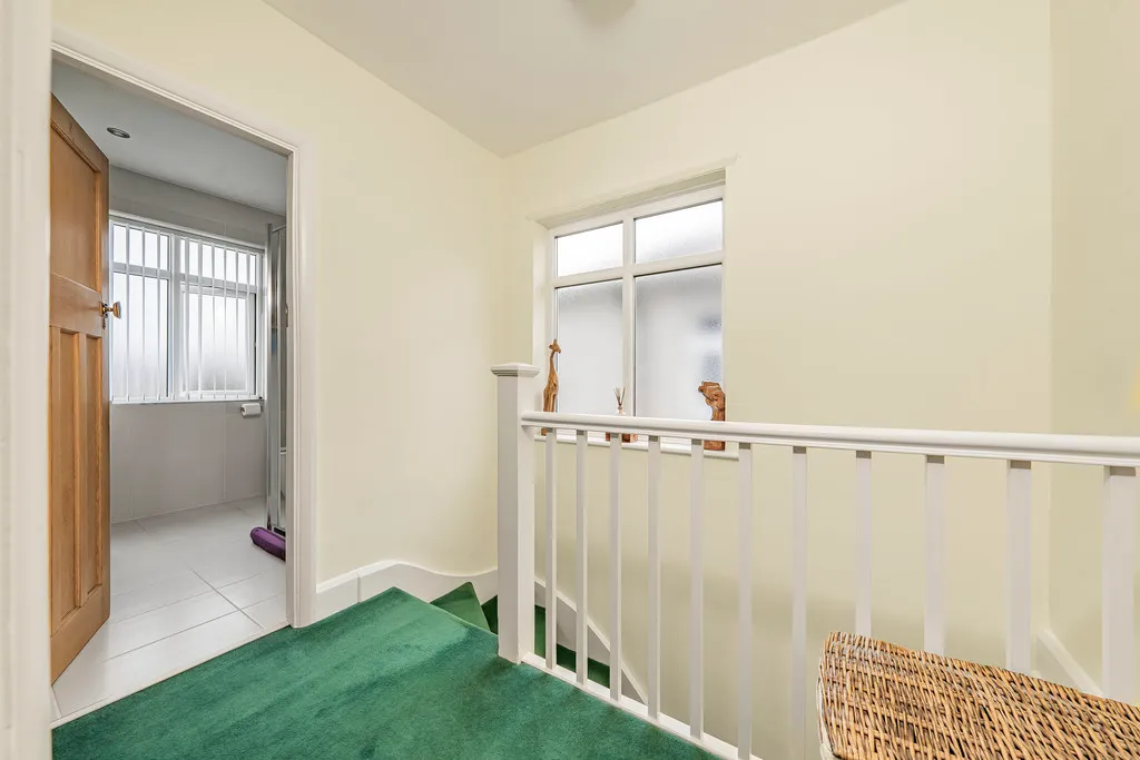 Woodcroft Crescent, Hillingdon, UB10, photo 13
