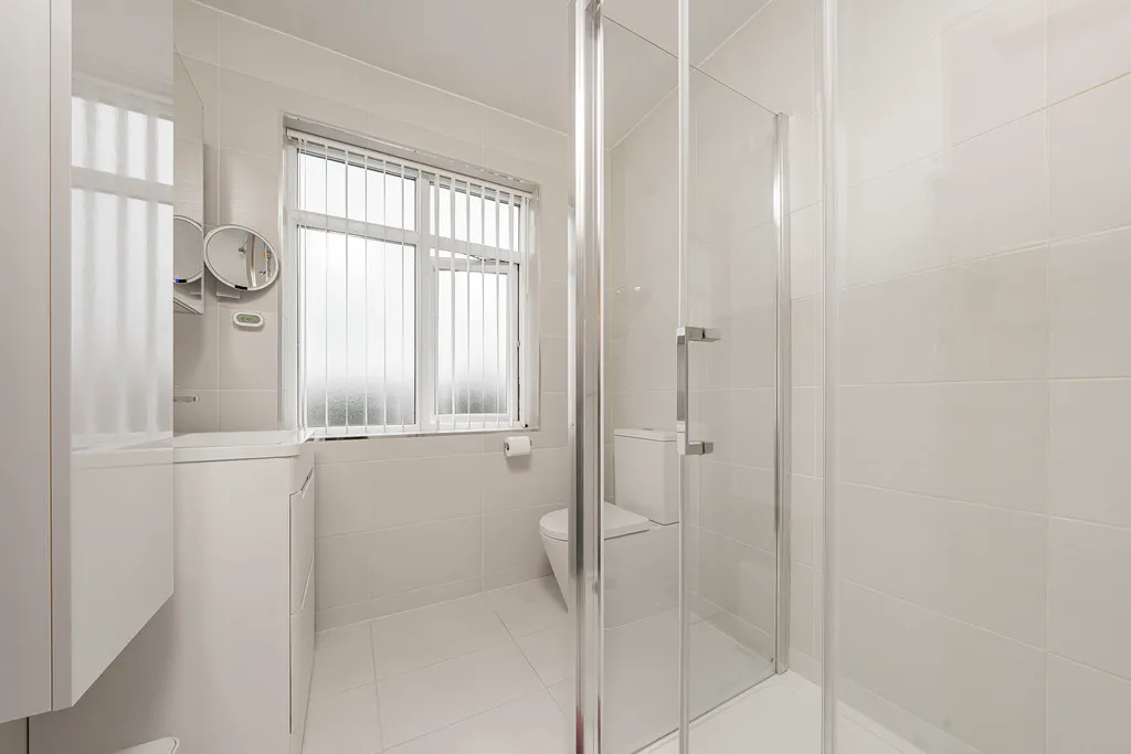 Woodcroft Crescent, Hillingdon, UB10, photo 9