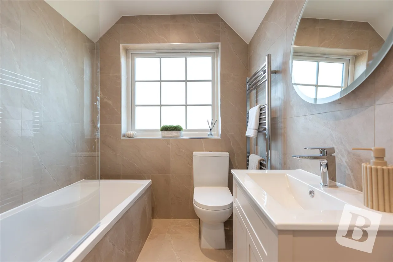 Jensen Close, Hornchurch, RM12, photo 12