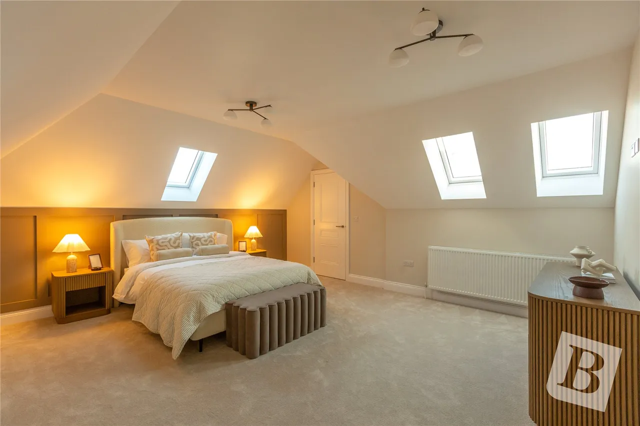 2 bed house for sale, Jensen Close, Hornchurch, RM12