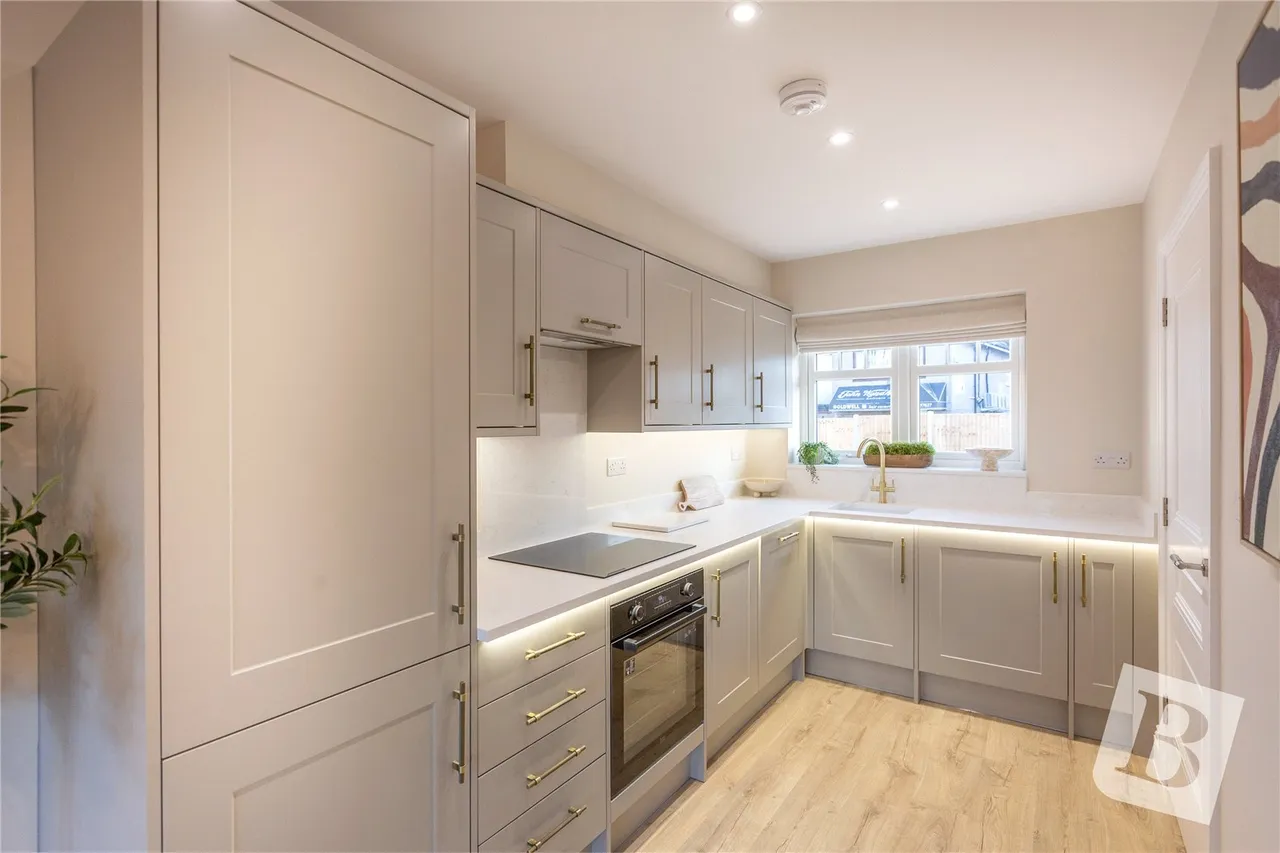 Jensen Close, Hornchurch, RM12, photo 7