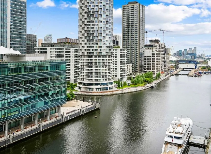 South Quay Square, Canary Wharf, E14, photo 2