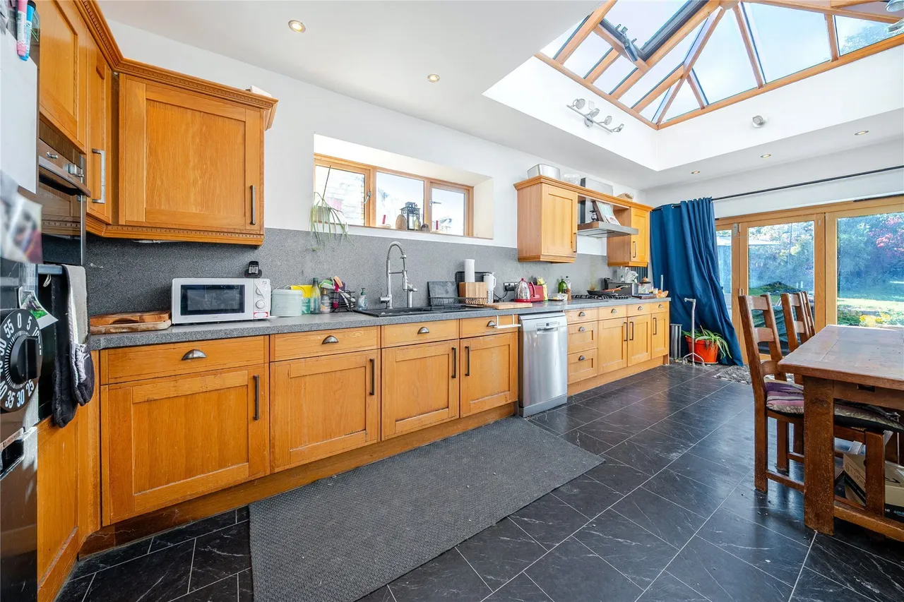 Clock House Road, Beckenham, BR3, photo 2