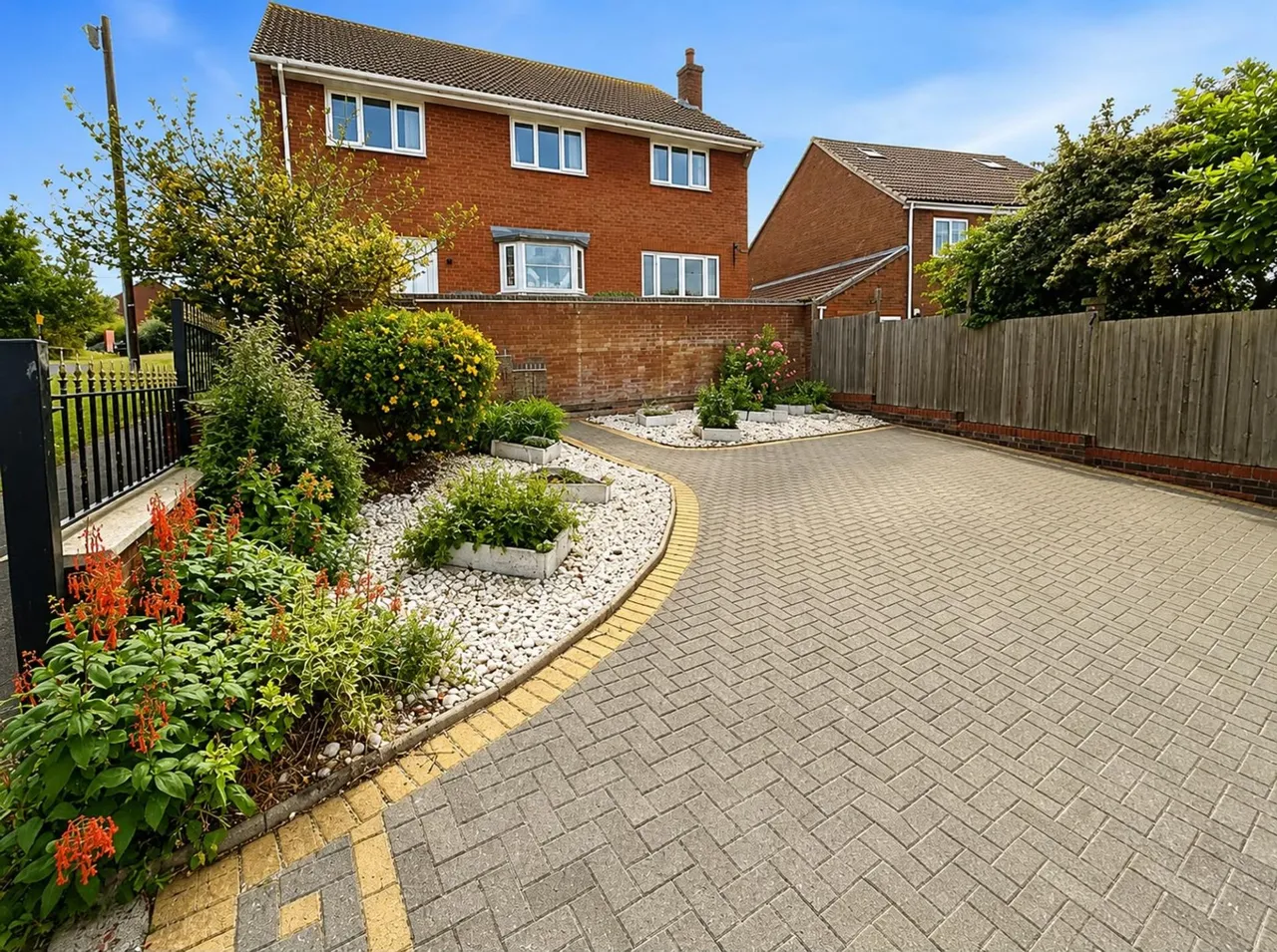 Cambrian Way, Swadlincote, DE11, photo 28