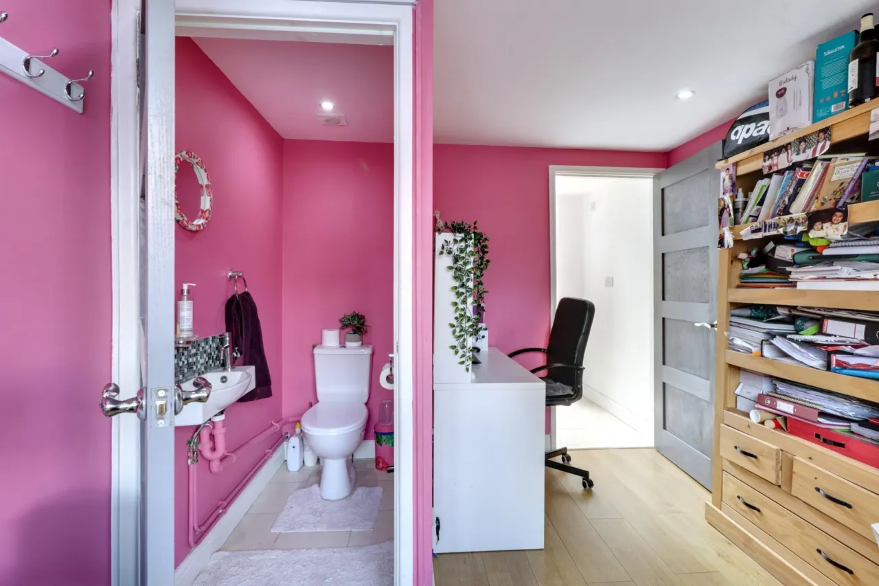 Briarbank Close, Stoke-on-trent, ST4, photo 6