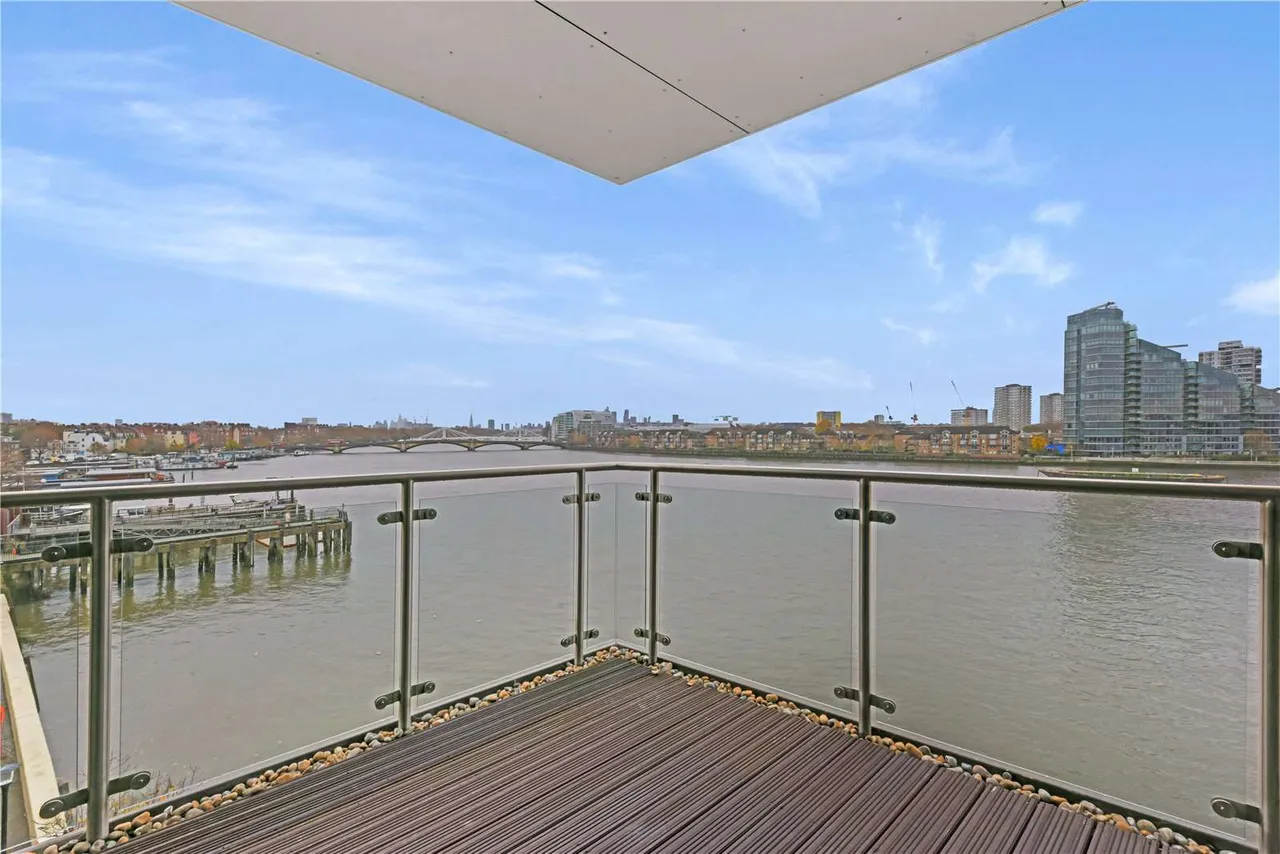 Chelsea Wharf Residences, 15 Lots Road, London, SW10 0QJ, photo 6