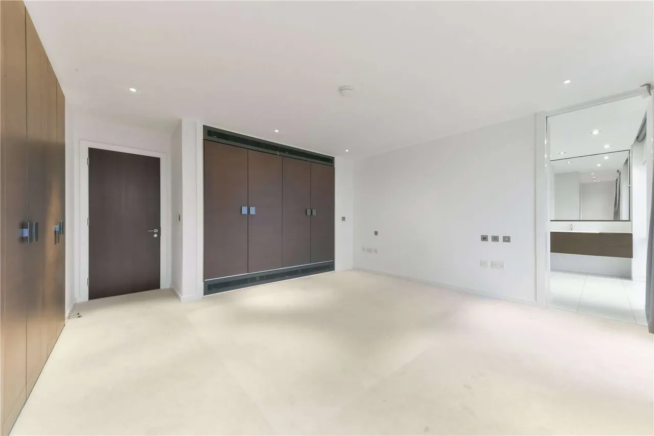 Chelsea Wharf Residences, 15 Lots Road, London, SW10 0QJ, photo 7