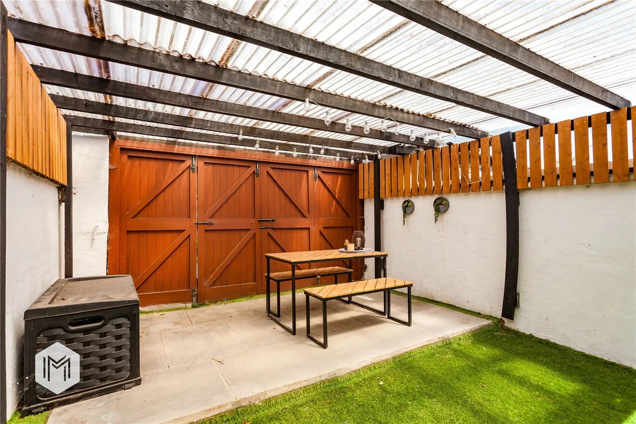 Longsight, Bolton, BL2 3HS, photo 18