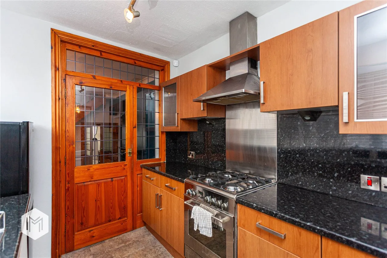 Longsight, Bolton, BL2 3HS, photo 8