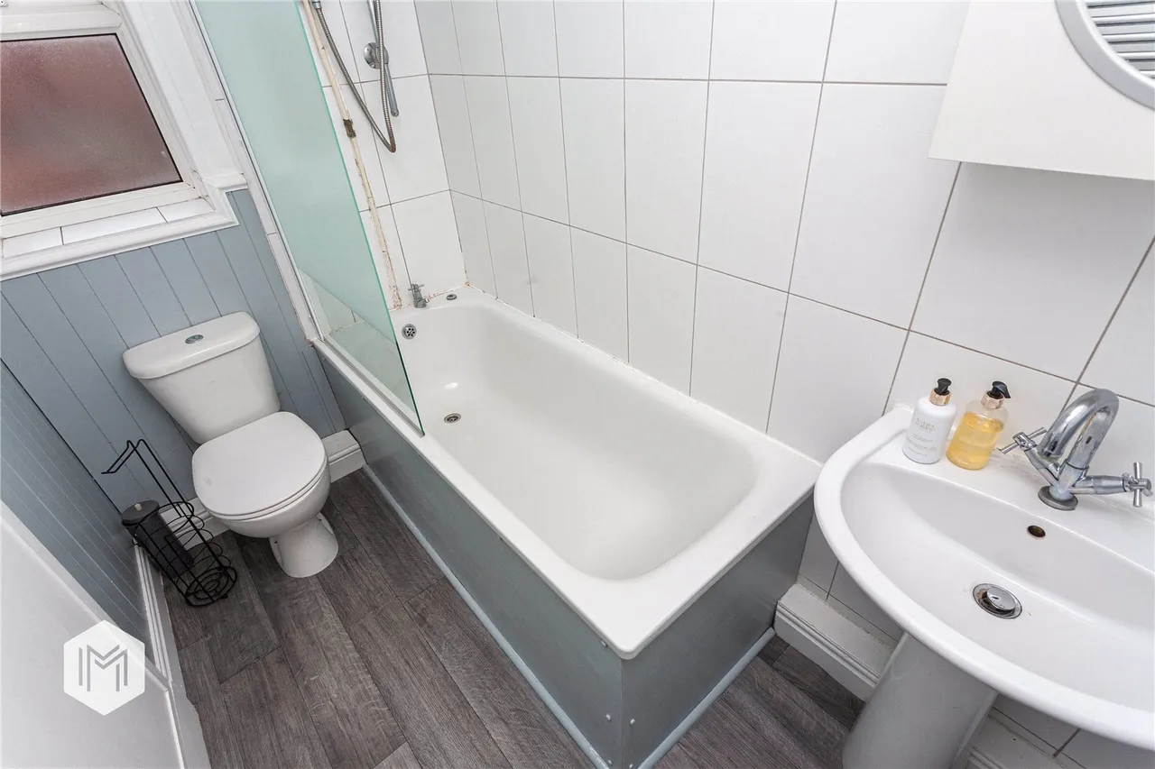 Longsight, Bolton, BL2 3HS, photo 14