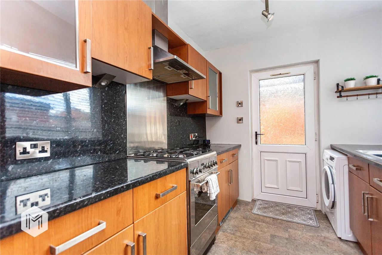 Longsight, Bolton, BL2 3HS, photo 9