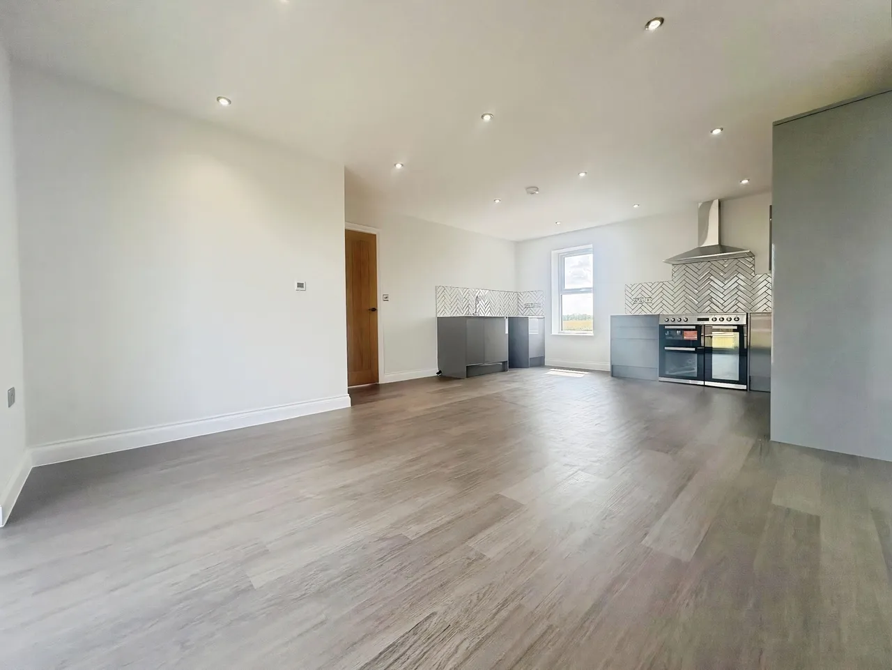 Barham Road, Huntingdon, PE28, photo 2