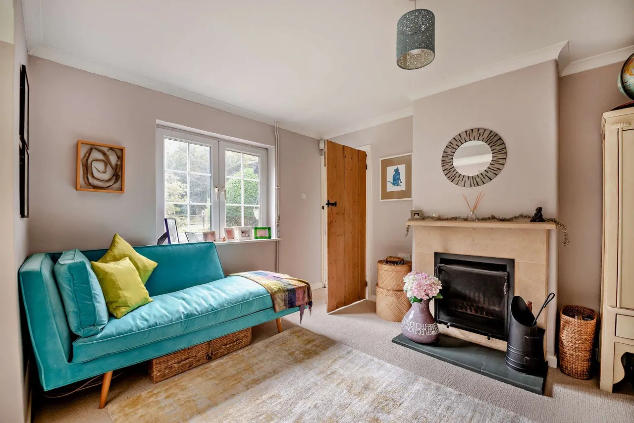 Tilford Road, Tilford, Tilford, GU10 2DF, photo 6