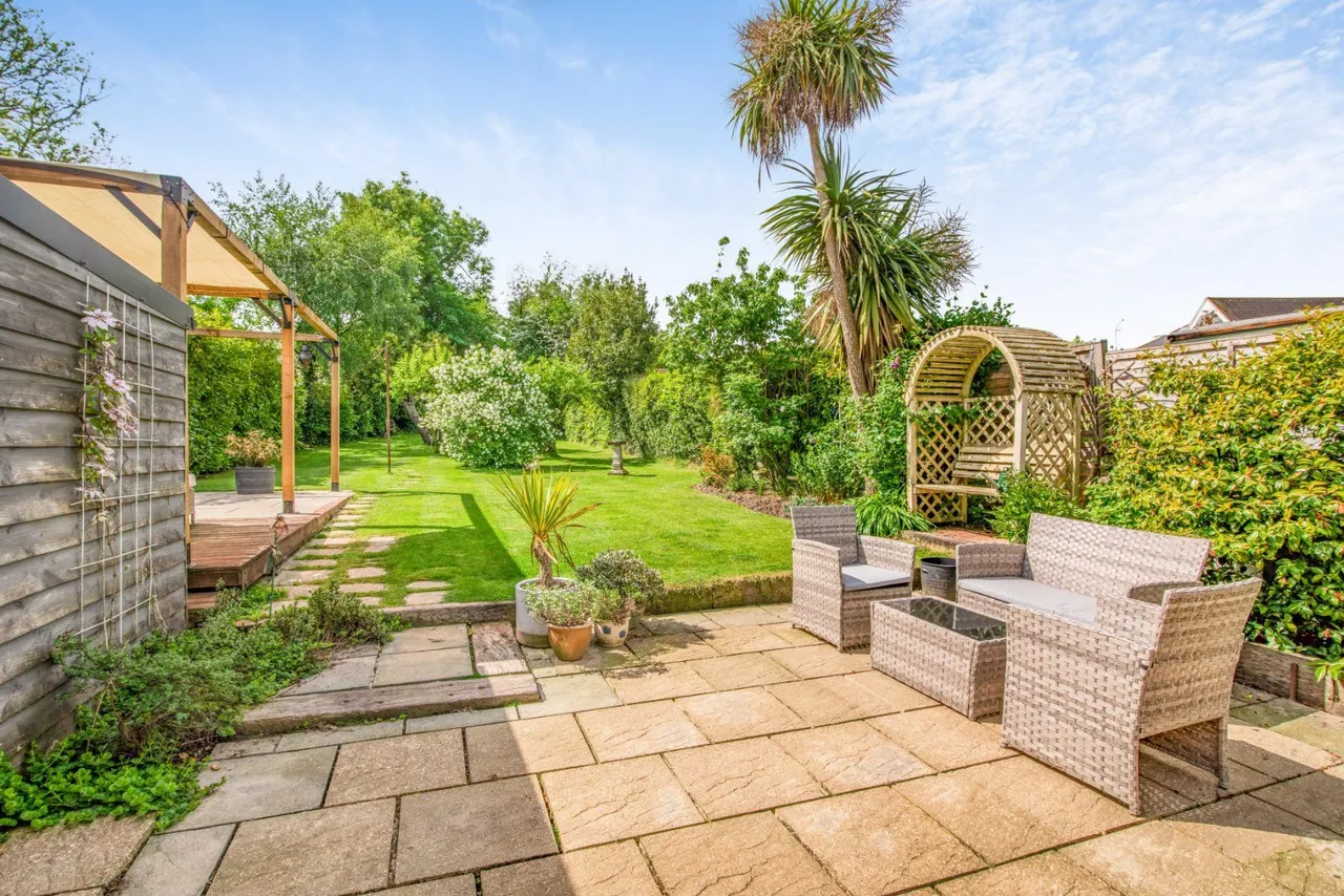 The Drift, Rowlands Castle, Hampshire, PO9 6DG, photo 2