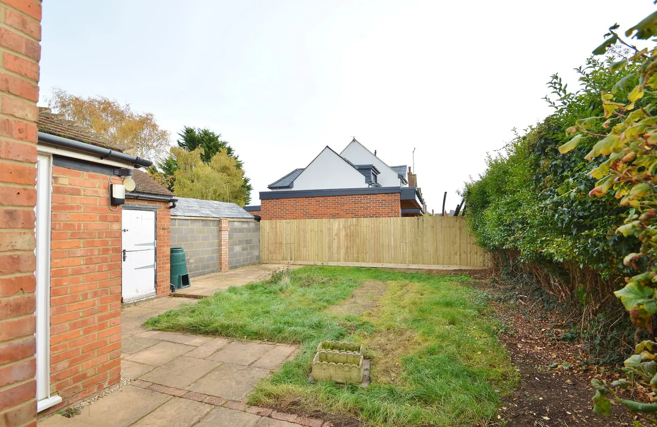 Queens Road, Thame, photo 8