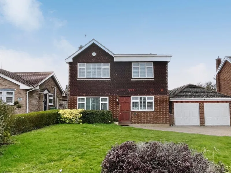 4 bed house to rent, The Spinney Orsett, Grays, RM16