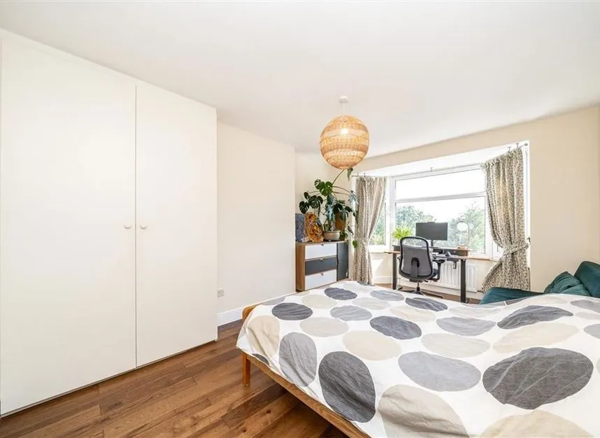 Vincent Gardens, Cricklewood, NW2, photo 6