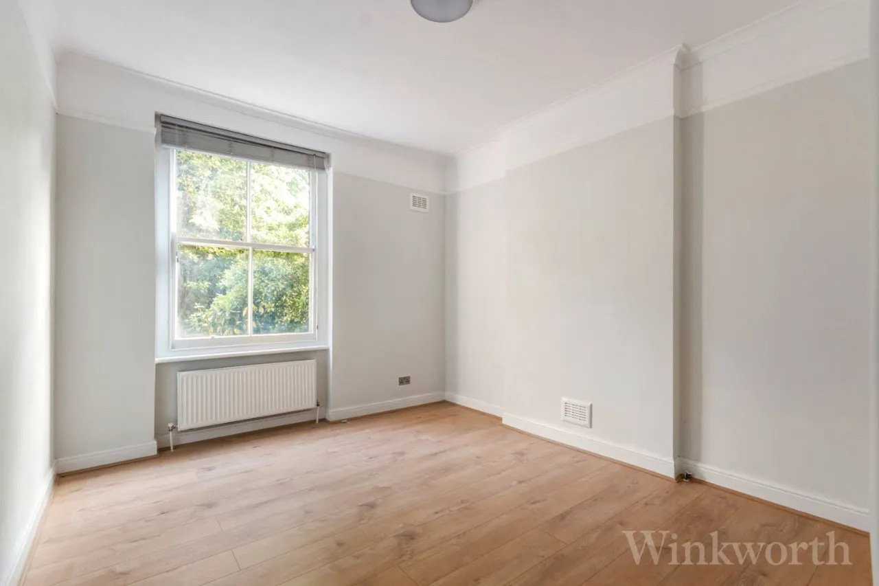 New Cross Road, London, SE14, photo 5