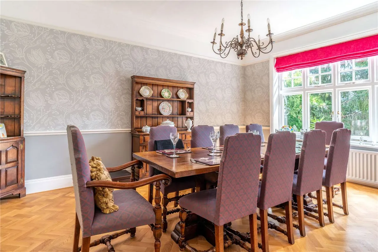 Westbury Road, Buckhurst Hill, Essex, IG9 5NW, photo 7