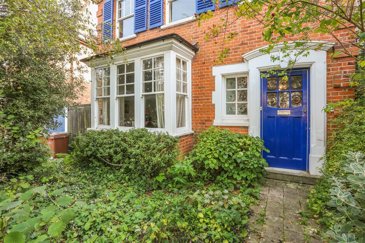 4 bed house for sale — St. Albans Road, London