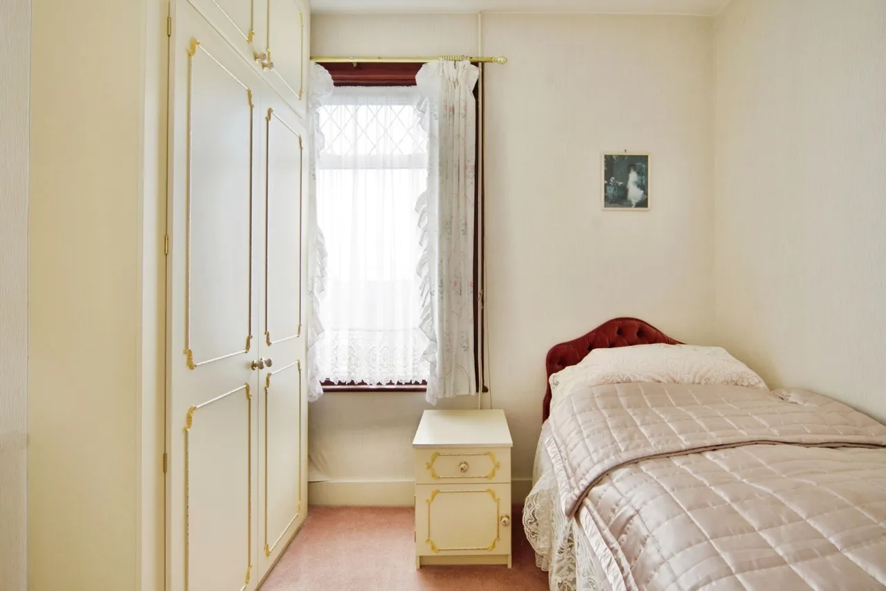 Masterman Road, London, E6, photo 10