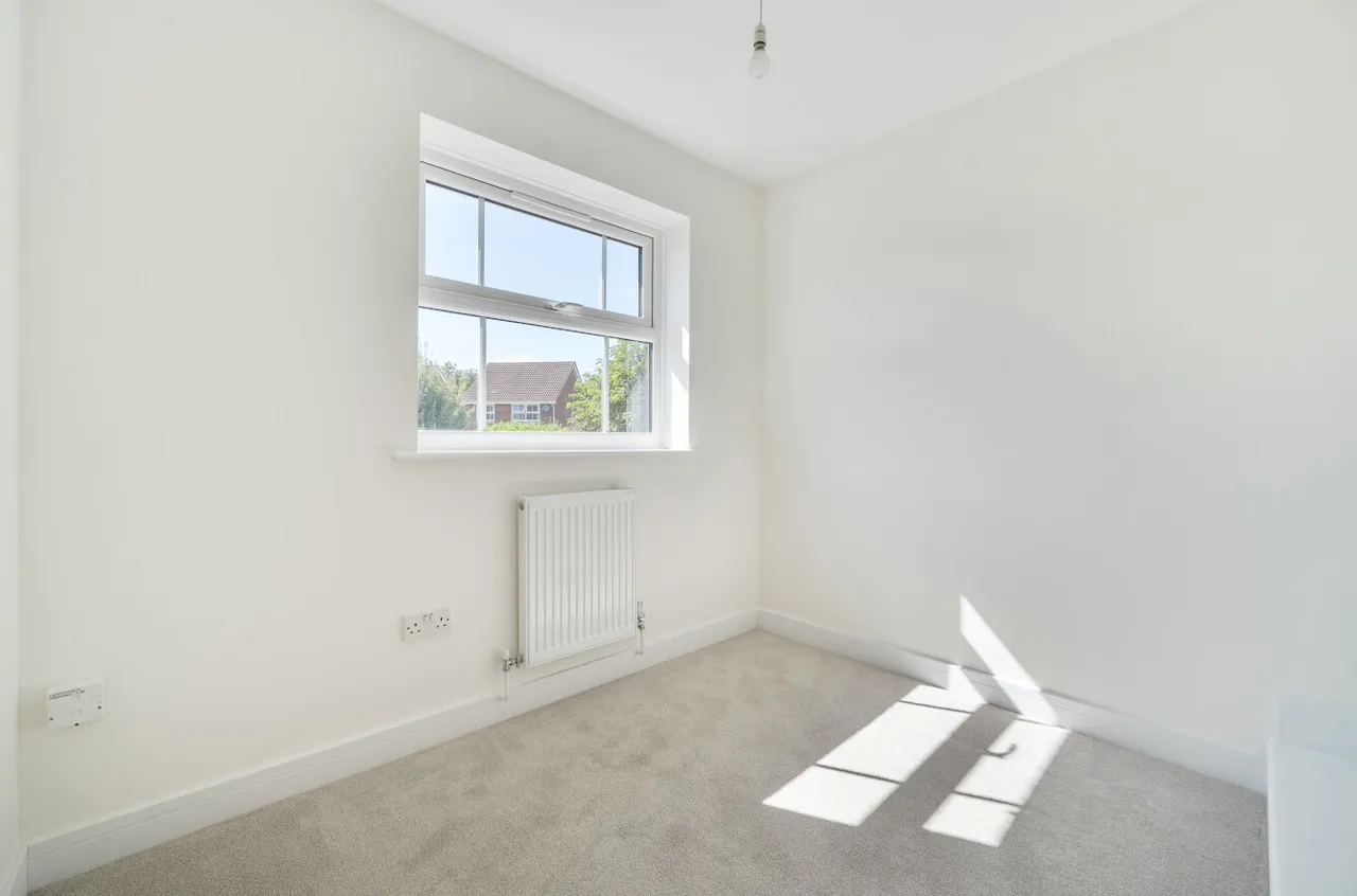 Thomas Drive, Warfield, Bracknell, Berkshire, RG42 3DZ, photo 10