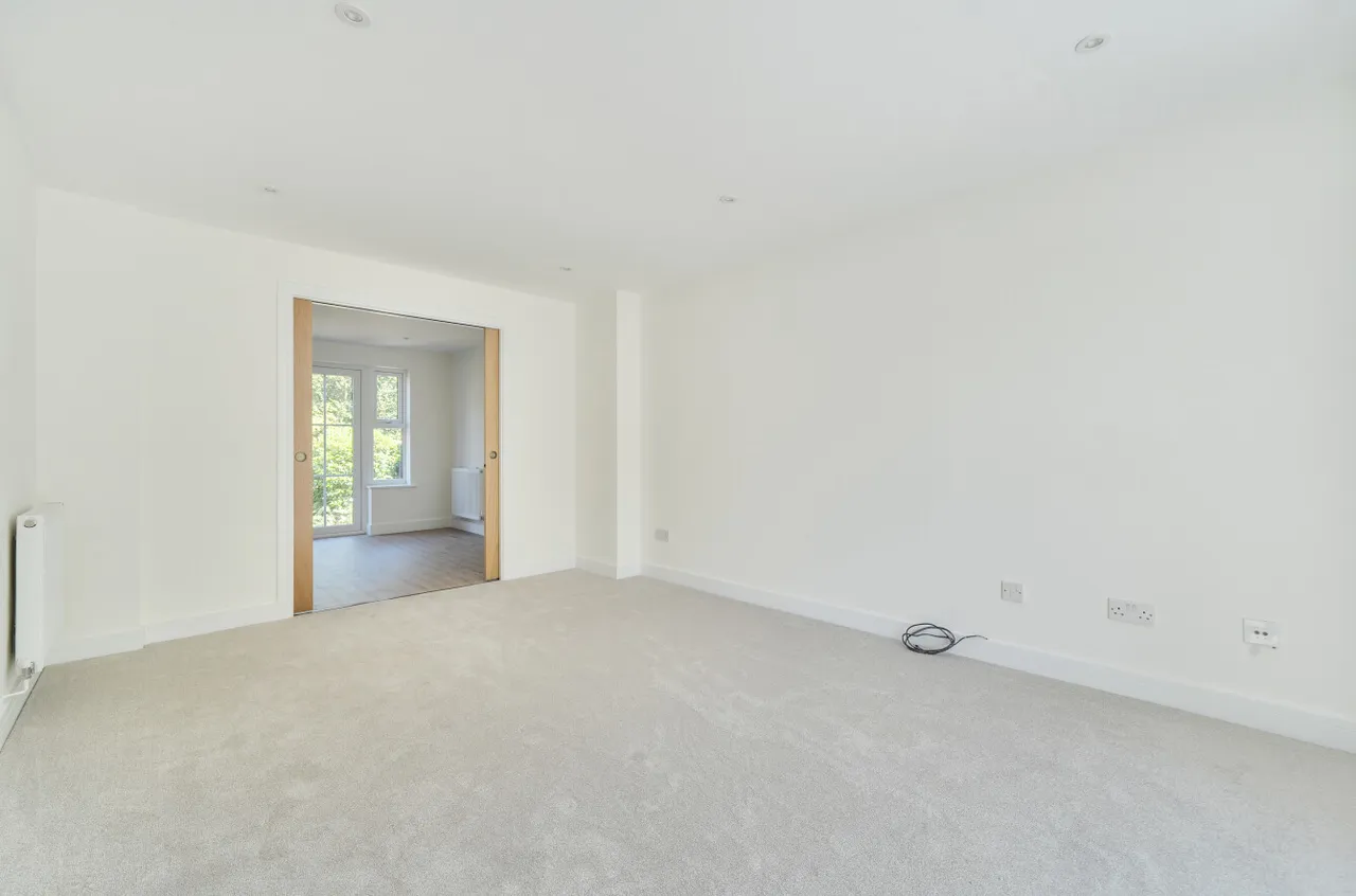 Thomas Drive, Warfield, Bracknell, Berkshire, RG42 3DZ, photo 4