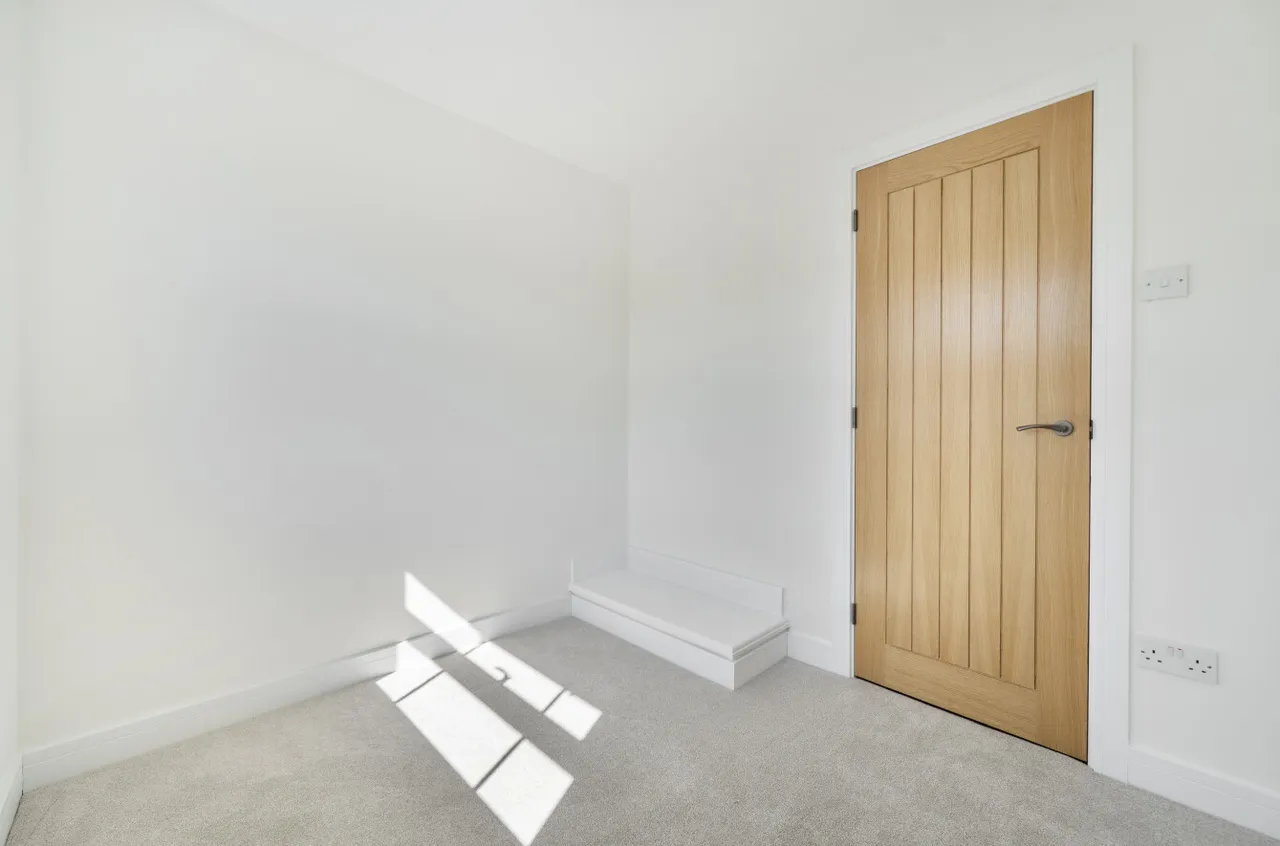 Thomas Drive, Warfield, Bracknell, Berkshire, RG42 3DZ, photo 9