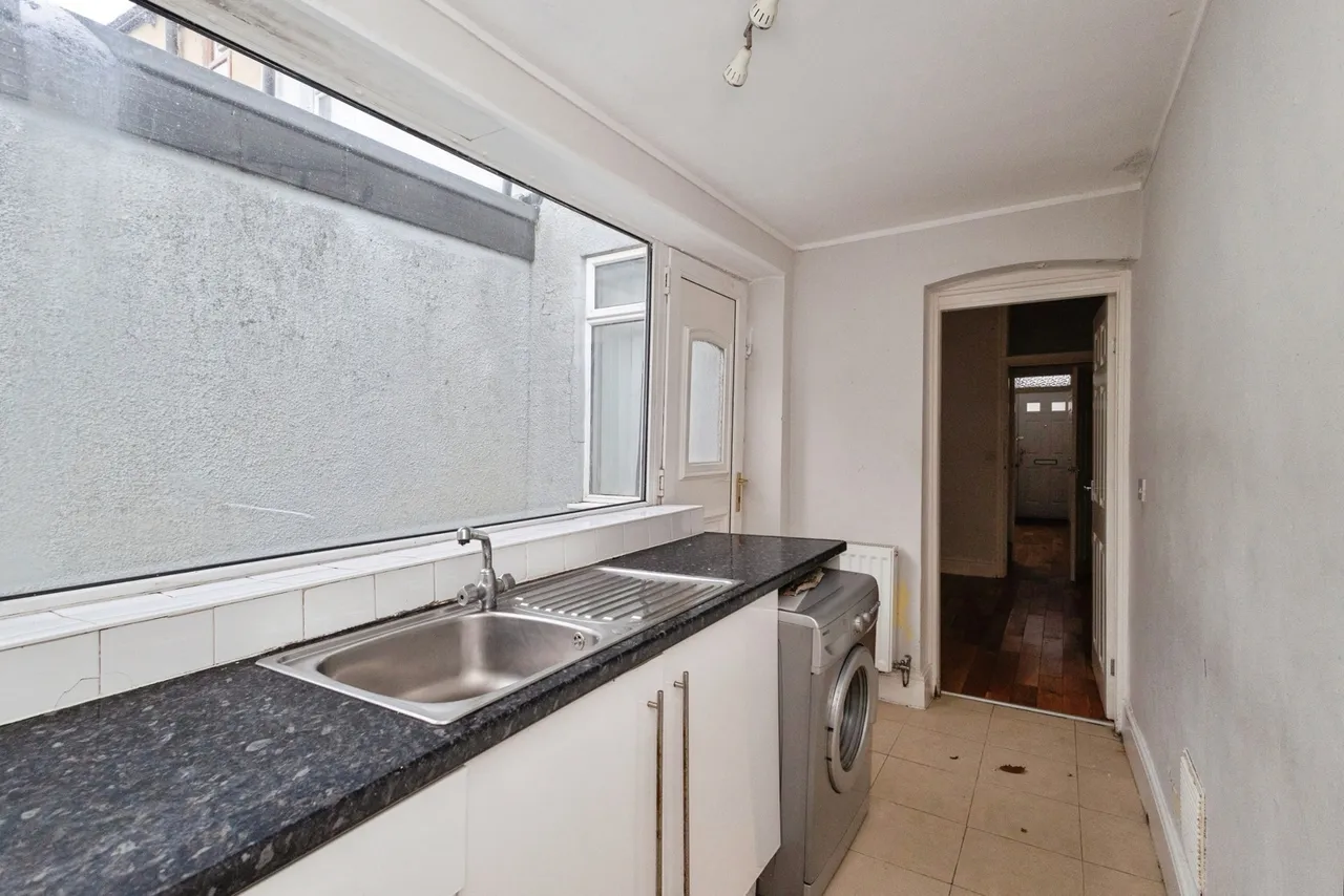 Bank Street, Audenshaw, Manchester, Greater Manchester, M34, photo 7