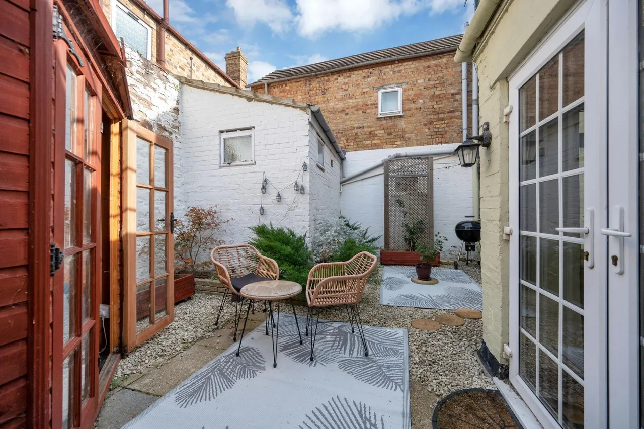 Vine Cottage, Stamford, PE9, photo 16