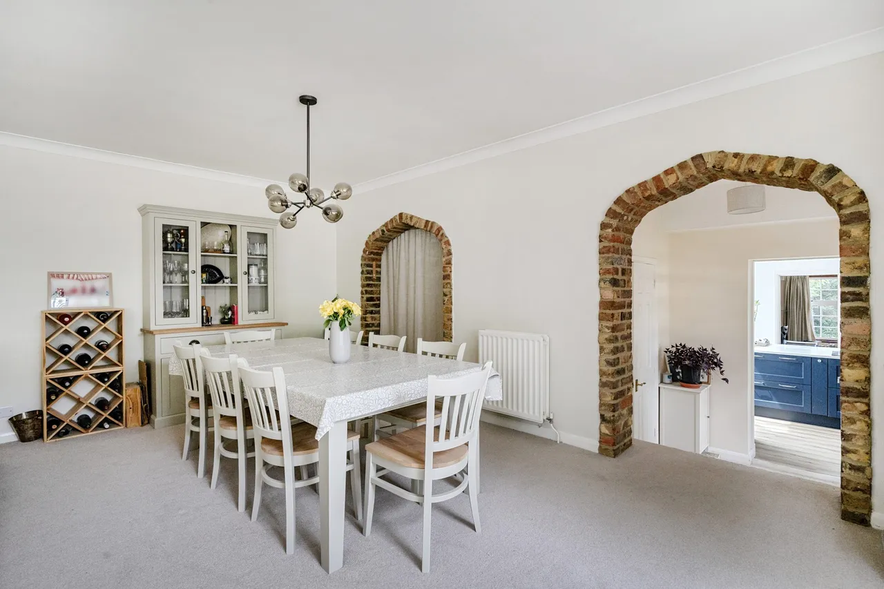 Brent House Cottage The Street, North Warnborough, Hook, RG29 1BE, photo 5