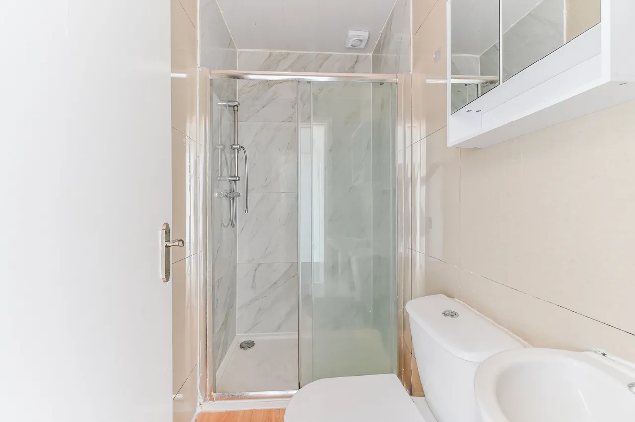 Flat 2, 234 Whitehorse Road, Croydon, photo 7